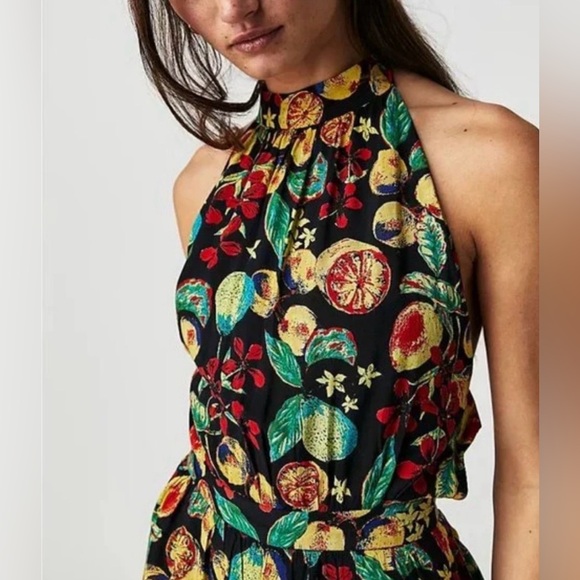 🍊 Free People Coral Tides Romper – NWT Size Small Open Back Halter 🍊 - Picture 5 of 12